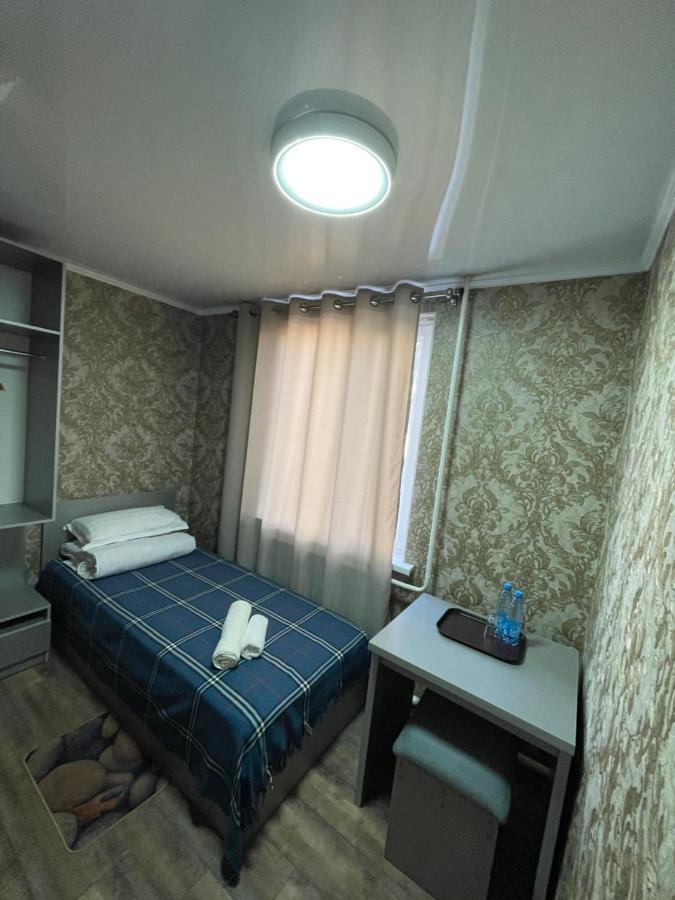 Fam_House Hotel Bisjkek Buitenkant foto